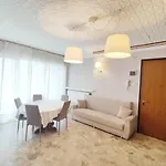 Apartment Lcc - Centralissimo - 100 Mt Da Piazza Mazzini - 50 Mt Dal Mare - Immobil Relax